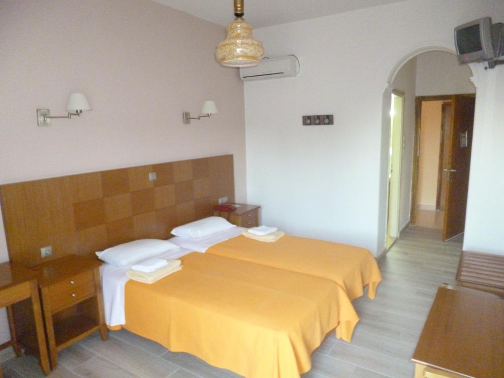 Hotel Idillion Vília Habitación foto